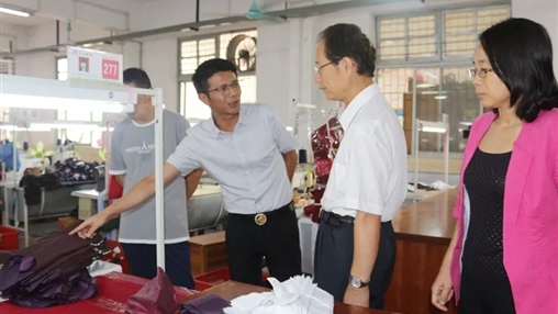 中國成人教育協會副會長張昭文蒞臨百裕集團調研
